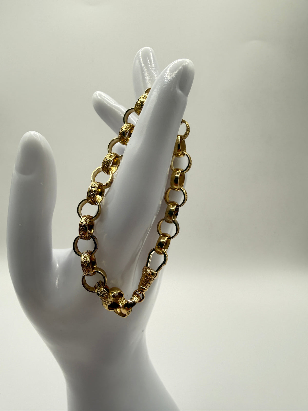 BELCHER 9CT Gold Bracelet