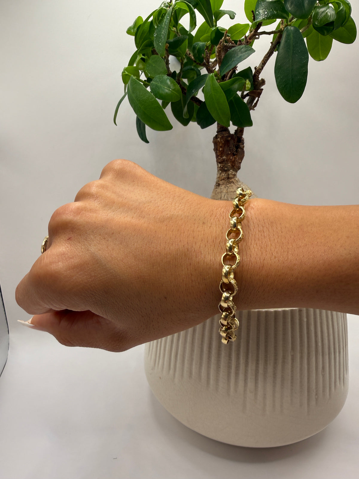 BELCHER 9CT Gold Bracelet