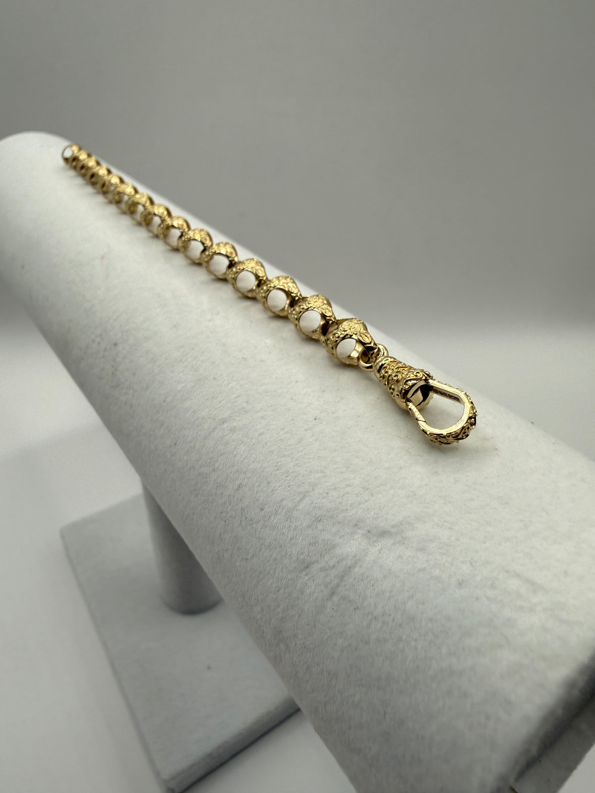 8MM ACORN 9CT GOLD BRACELET